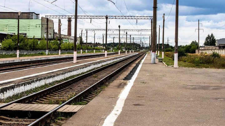 Surami railway station