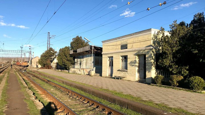 Railway station Marneuli