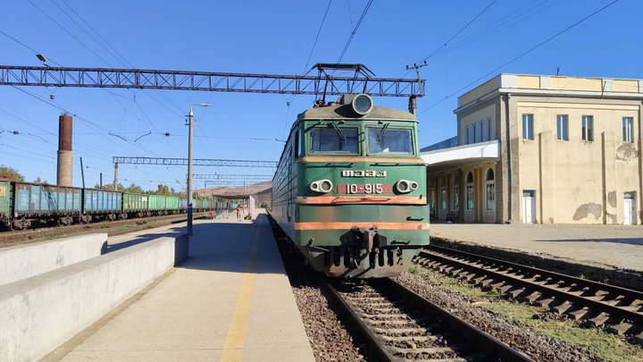 Gori railway station