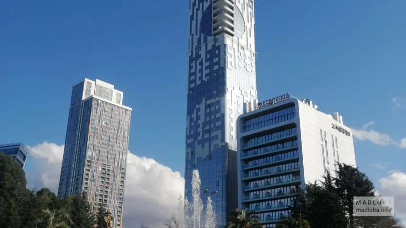 Жилой комплекс Porta Batumi Tower