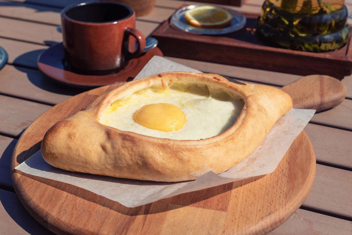 Adjara khachapuri