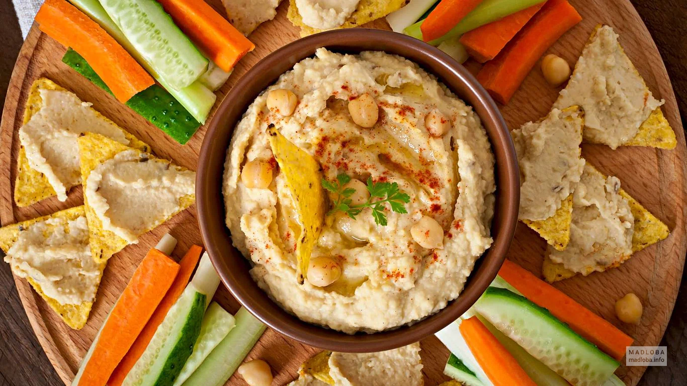 ალიბაბა ხაში & ხარჩო ლაუნჯი, ზესტაფონი