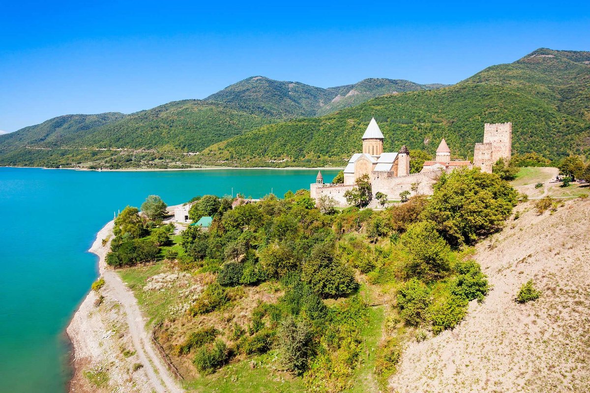 ananuri-georgia