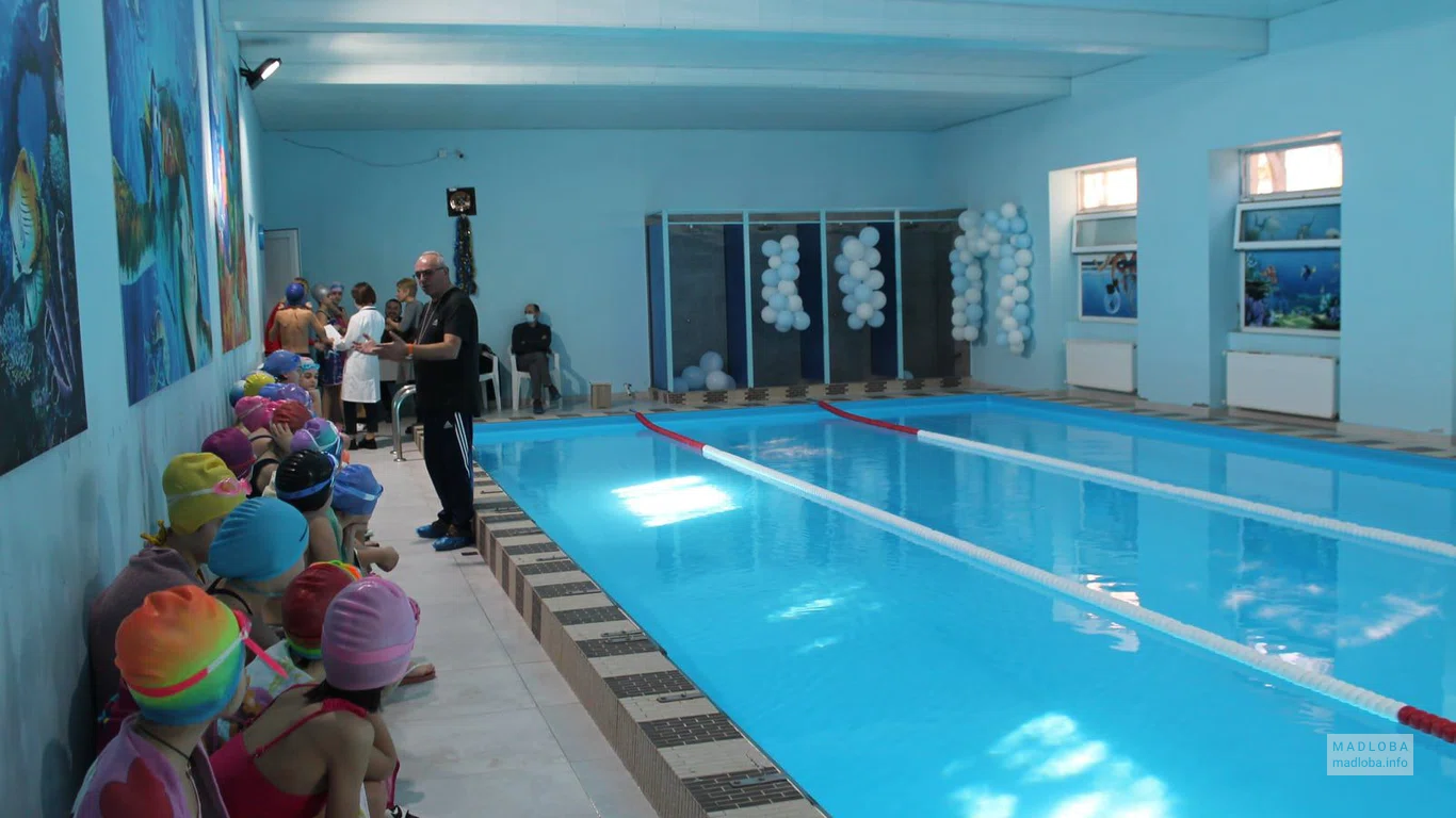 Школа детского и грудничкового плавания Aqua Rooms