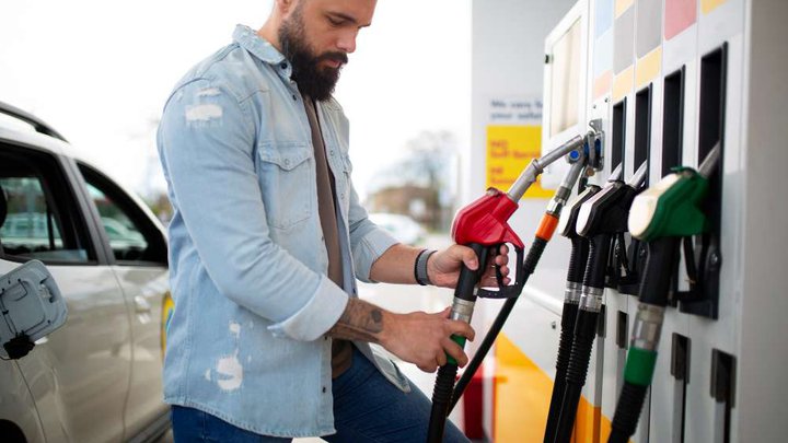 Gas station (Ilya Chavchavadze St.)