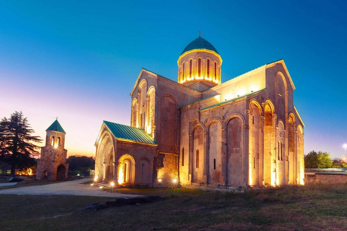 bagrati-cathedral-kutaisi-imereti-georgia.original