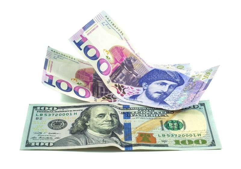 Lari and dollars in Georgia