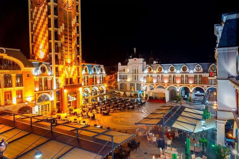 Piazza Square