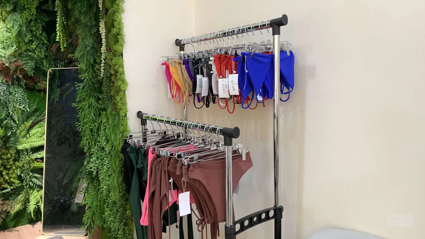 Магазин купальников  be SOLO