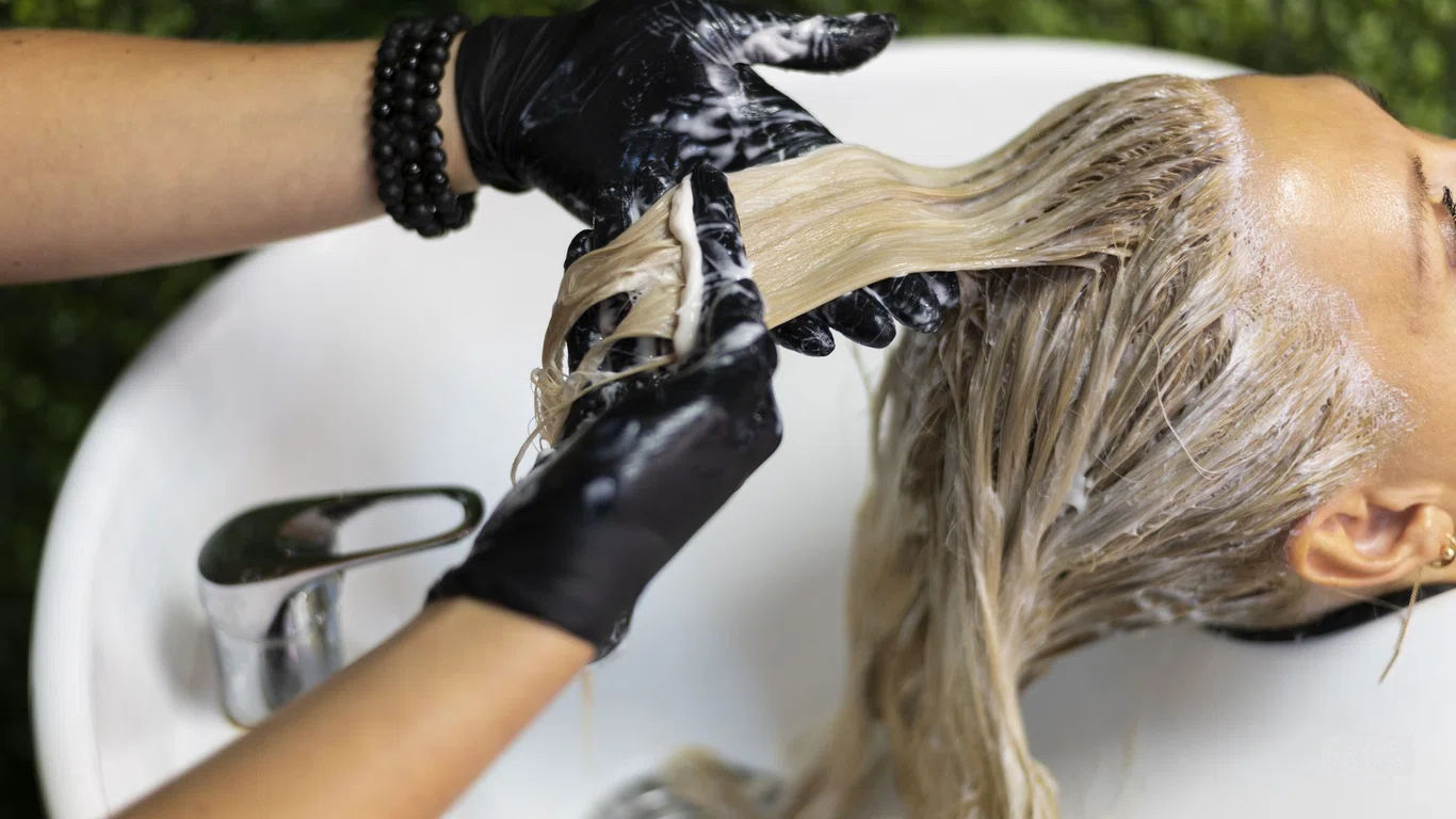 Салон красоты "Студия Аврора" окрашивание волос