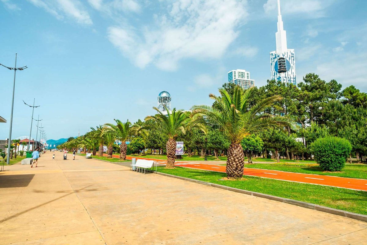 boulevard-batumi-01.original