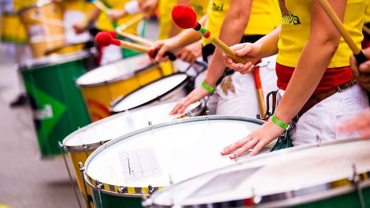 Школа бразильских барабанов "SAMBATUMI"