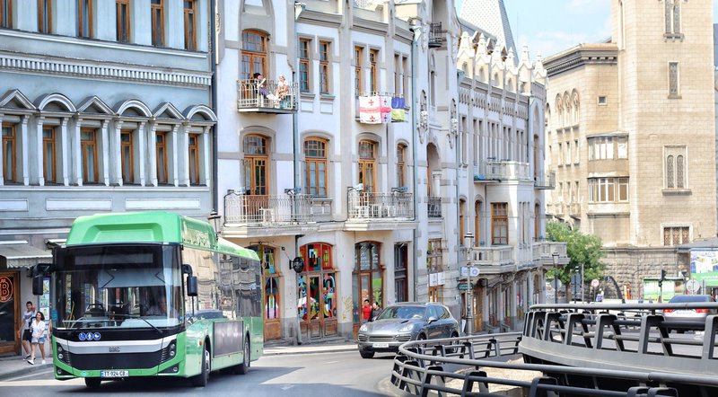 Автобусы в Тбилиси