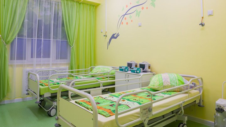 Медицинская помощь детскому населению в Amtel Hospital First Clinical