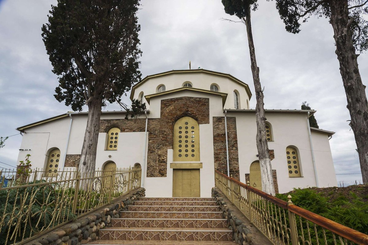 church-village-dranda-Abkhazia