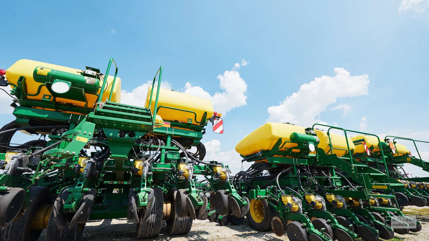 Agricultural machinery Anri 2011