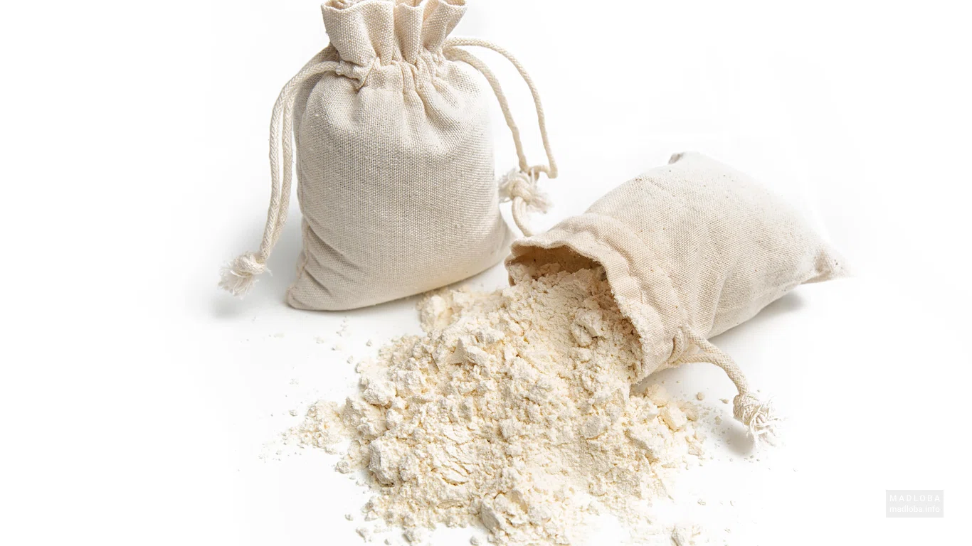 Мука и корма для животных оптом Давити / Wholesale of flour and animal feed Daviti