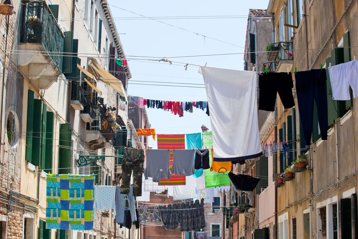 clothes-hanging-dry-clothes-line
