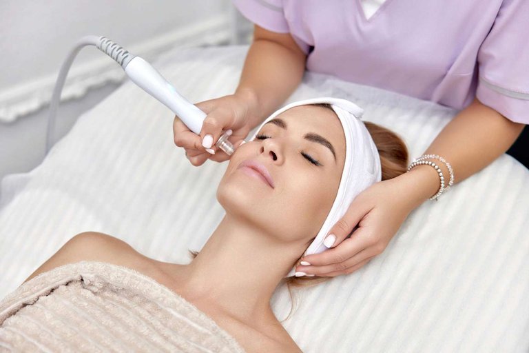 Beauty medicine: Rating of the best centers of aesthetic medicine in Tbilisi