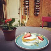 DADI wine bar and shop