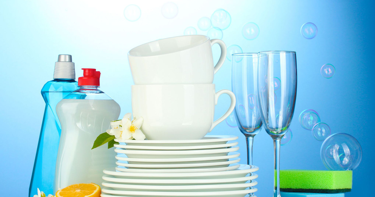 Делаем моющее для посуды в домашних условиях