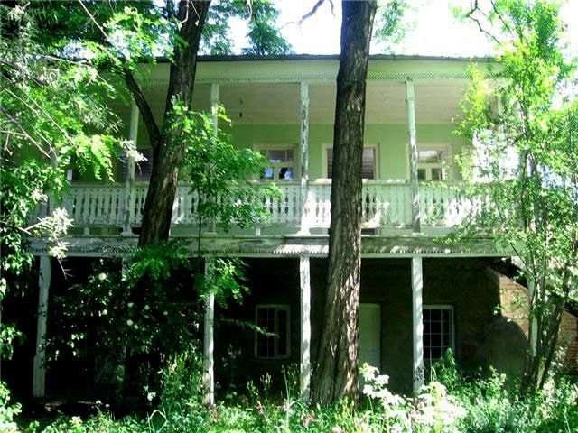Georgy Leonidze House Museum