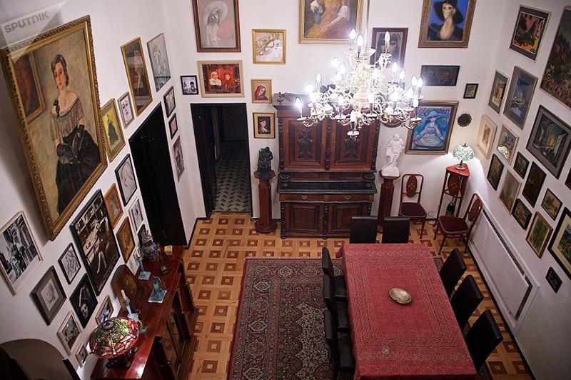 Дом-музей Верико Анджапаридзе и Михаила Чиаурели
