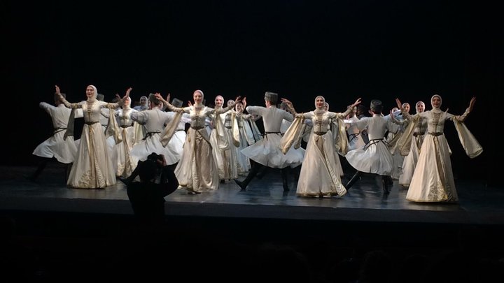 Грузинский молодежный фольклорный балет "Egrisi"