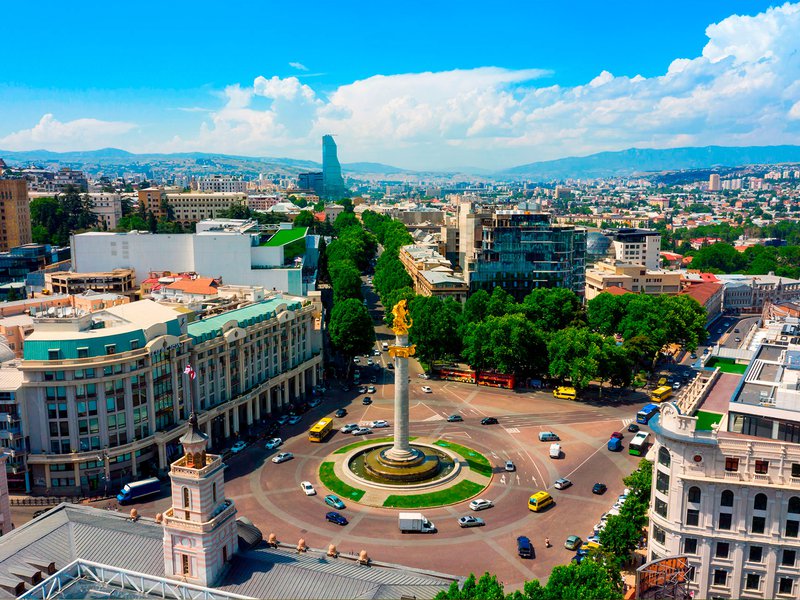 
								Площадь Свободы