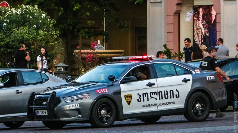 In Georgia, even traffic cops are cute
