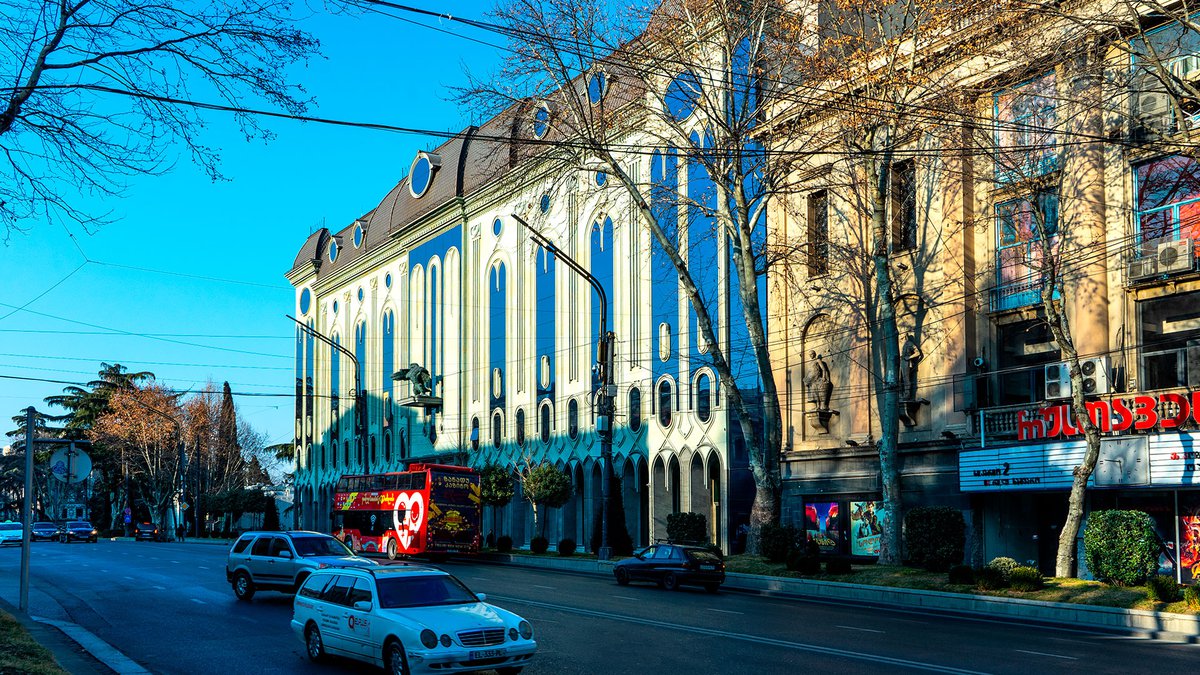 Здание Музея Изобразительных Искусств в Грузии