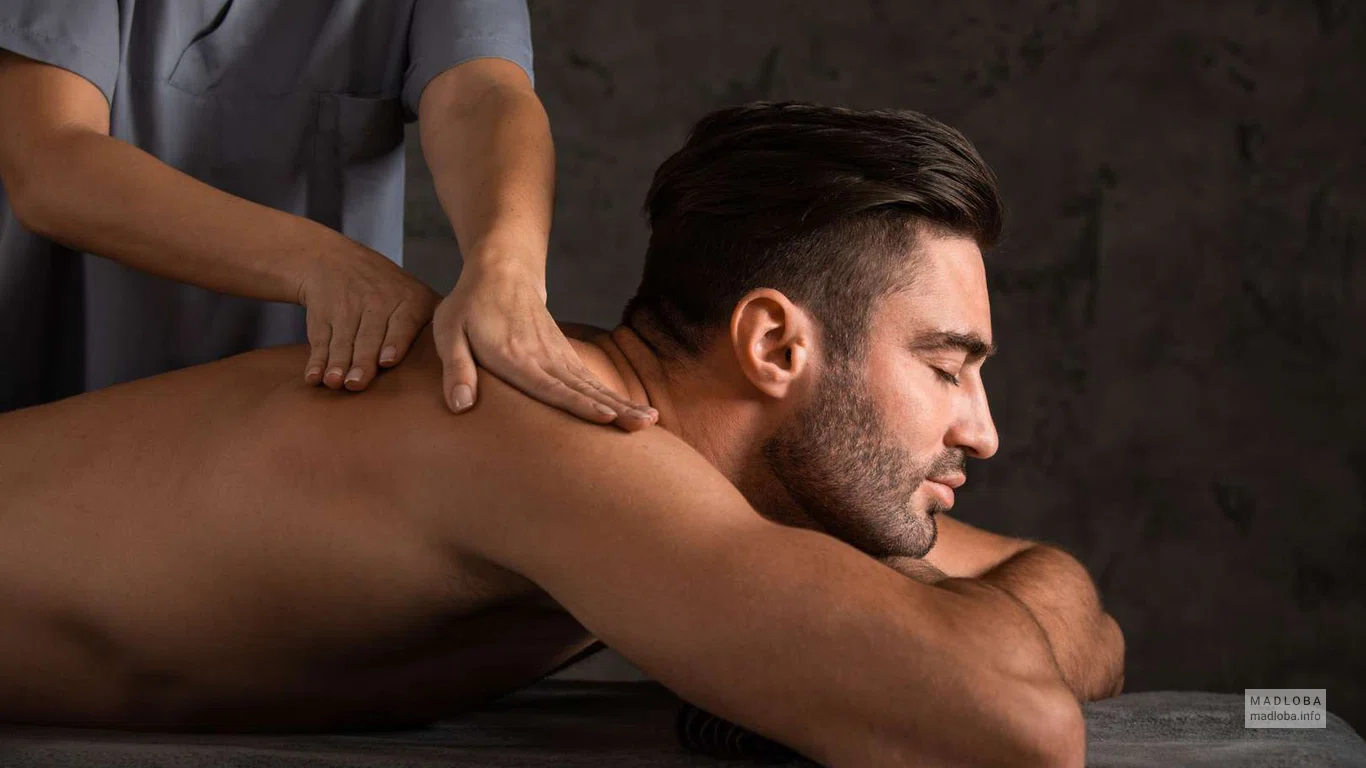 Relaxing massage: The perfect way to relieve stress and tension, enveloping your body in waves of tranquility and bliss.