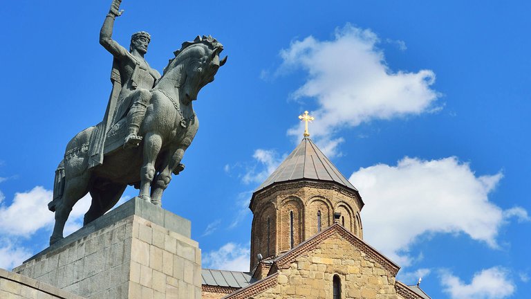 A selection of the most famous monuments in Tbilisi