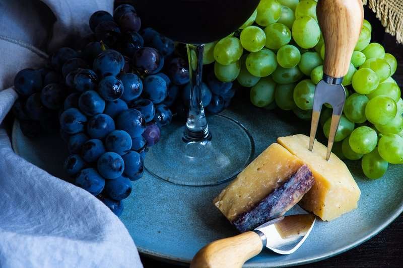 Georgian cheese, grapes and wine