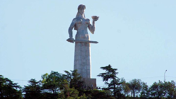 Картлис Деда (Монумент Мать - Грузия)