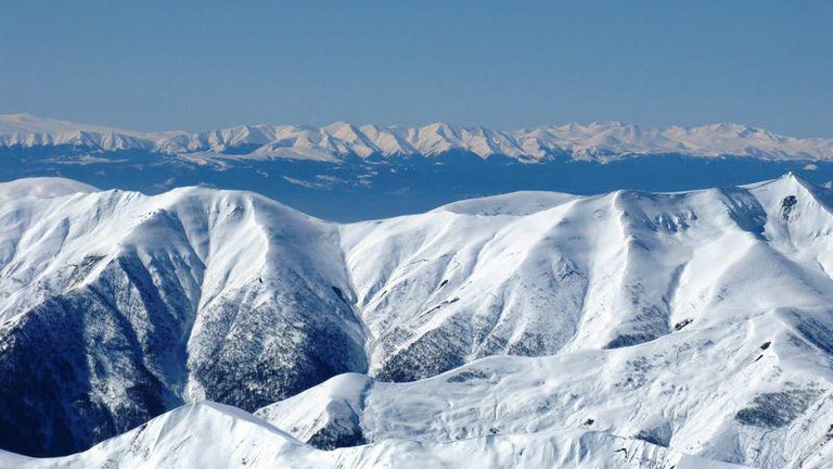 Лучшие горнолыжные курорты Грузии