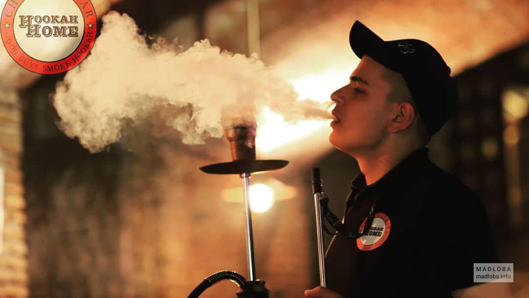 Hookah Home Hookah bar in Tbilisi. A large assortment of high quality