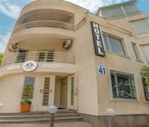 Hotel 41