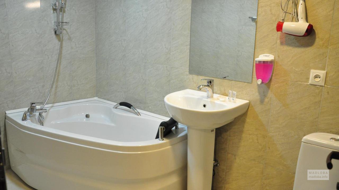 Ванная комната в отеле Империал