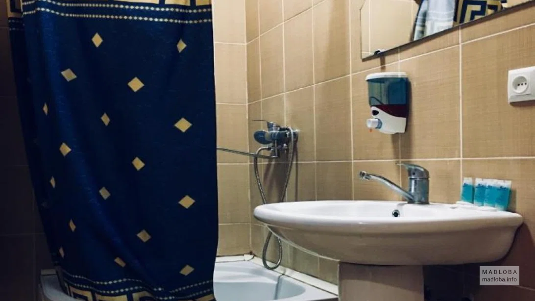 Ванная комната в отеле Ницца