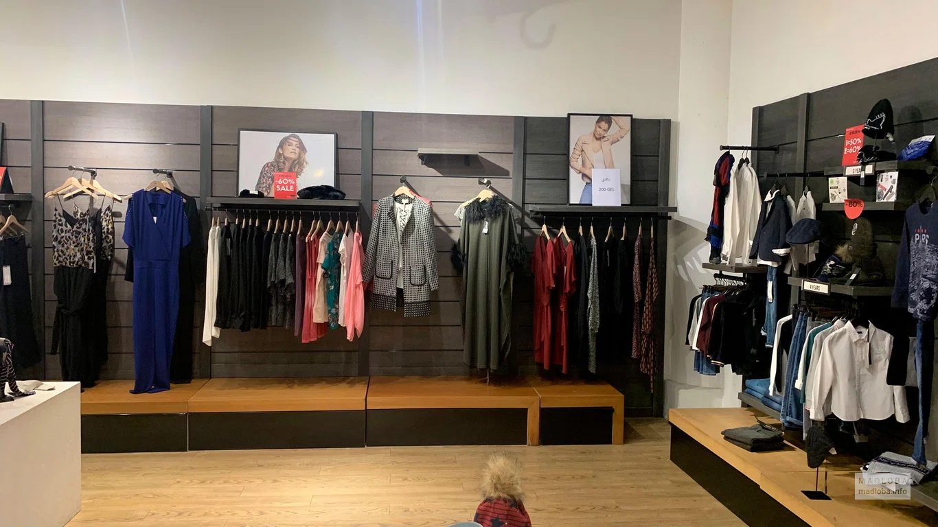 Одежда для женщин в Clothing store IKKS Tbilisi