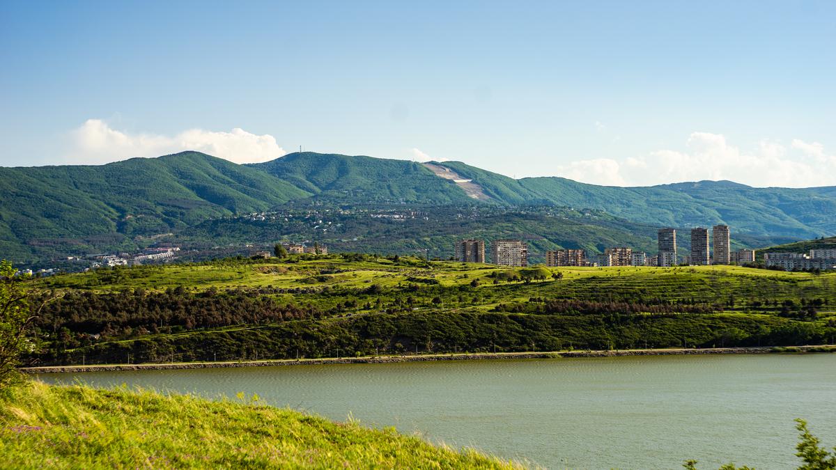 Озеро Лиси в Тбилиси