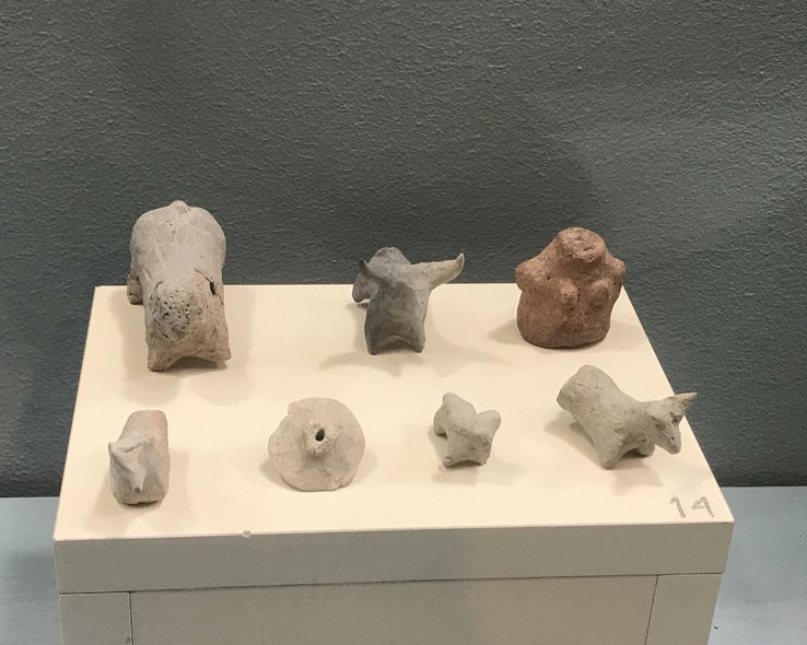 Глиняные изделия в этнографическом музее Гори