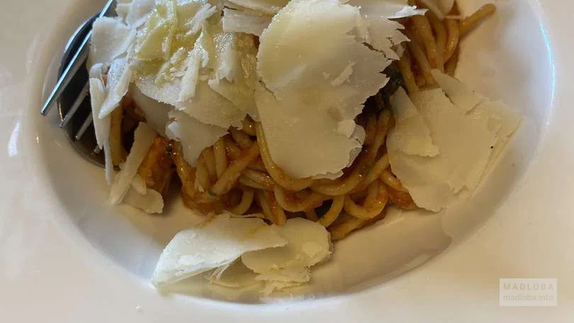 Спагетти в меню кафе Fanfan