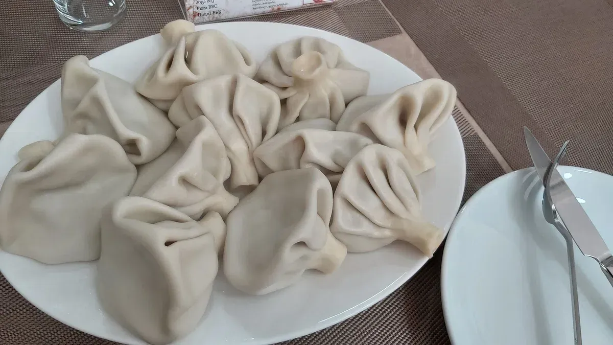 khinkali-with-meat