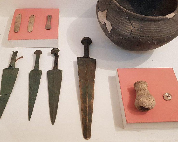 Древнее оружие в музее Боржоми в Грузии