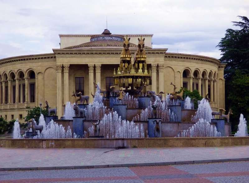Fountains in front of Kutaisi Lado Meskhishvili
