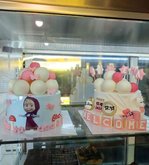 LaTorta Bakeshop & Cafe