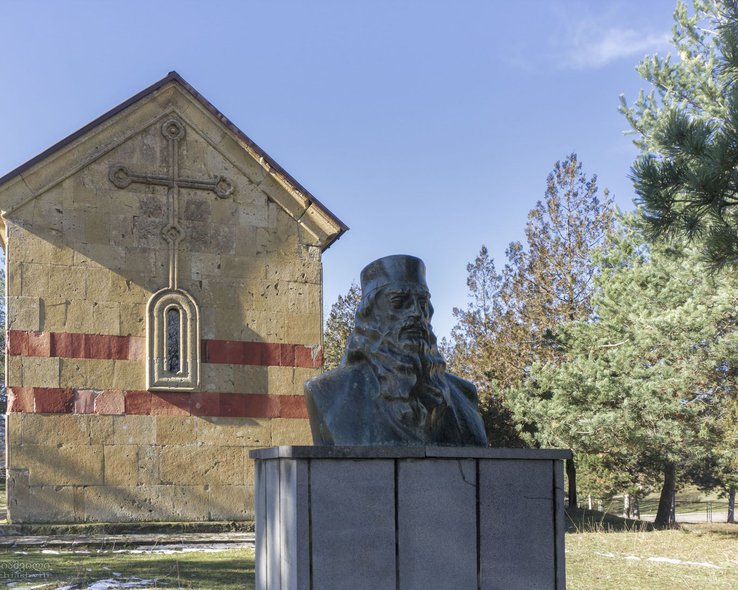 Церковь и памятник музейного комплекса Орбелиани