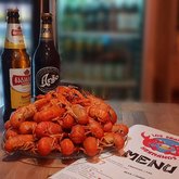 Los Crayfish Hermanos